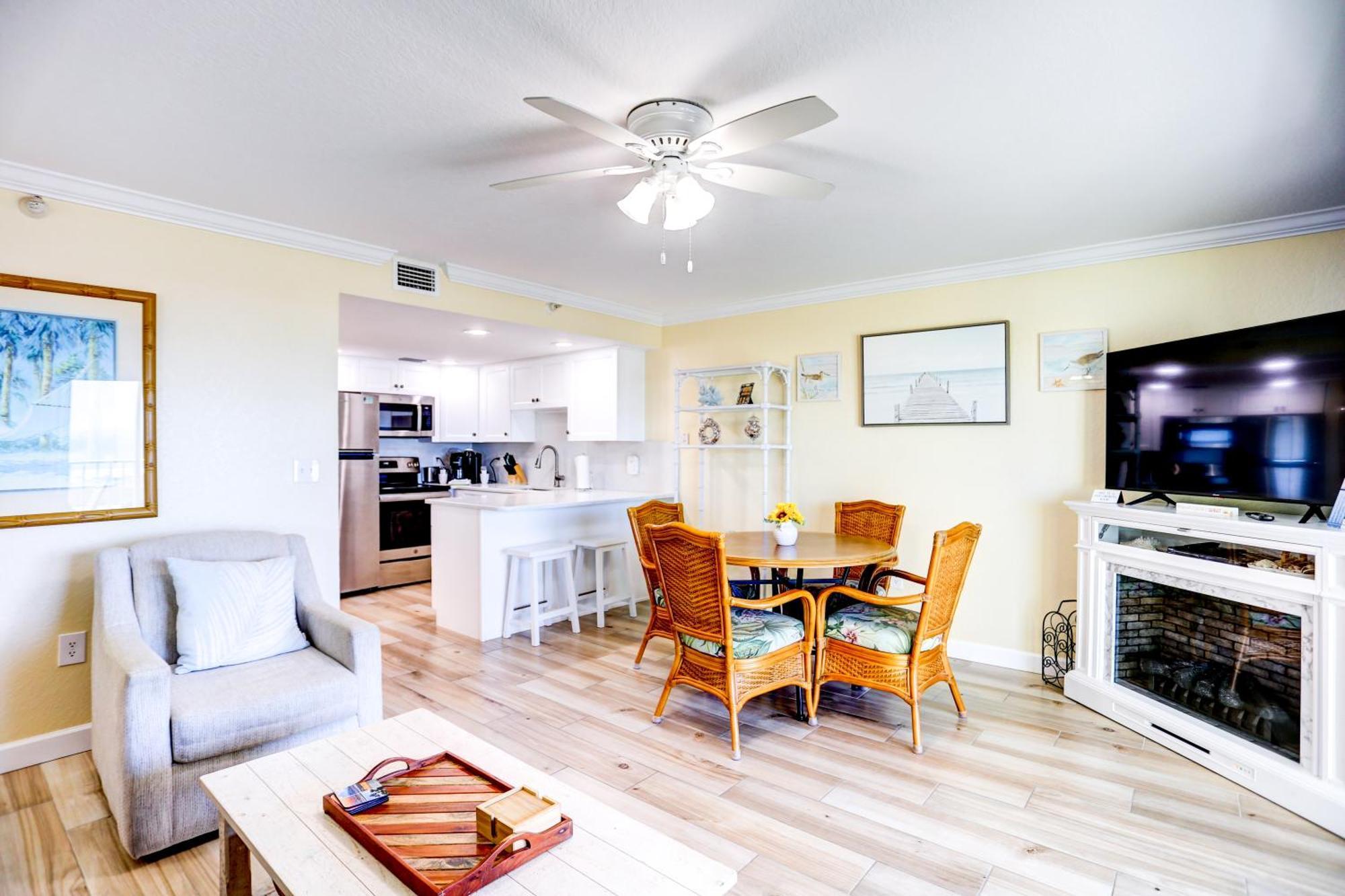 South Beach Condo Hotel By Travel Resort Services, Inc. St. Pete Beach Exterior foto